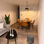 Amplio Y Comodo Departamento En El Corazon De Santiago Con Estacionamiento Gratis